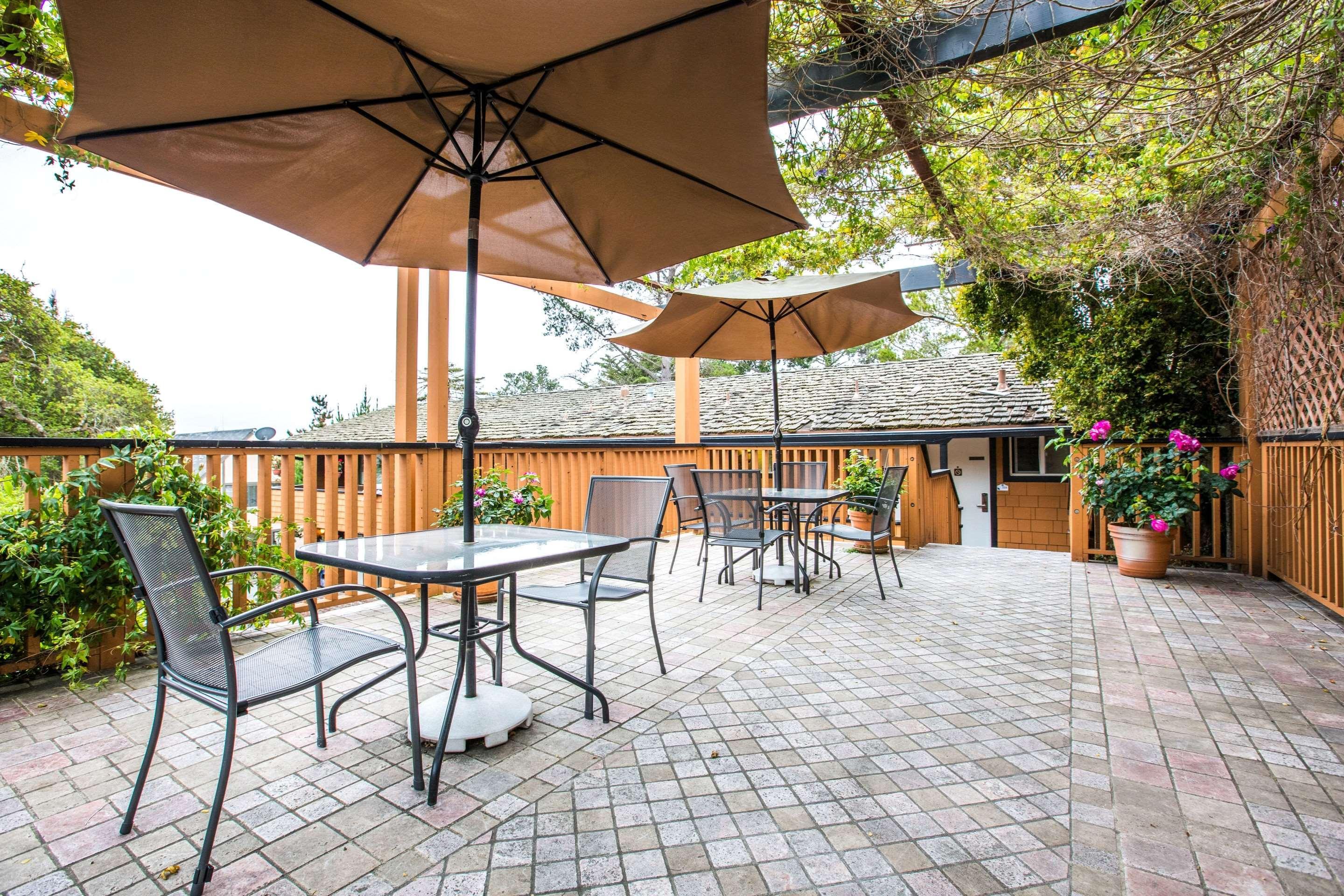 Clarion Collection Carmel Oaks Inn Bagian luar foto
