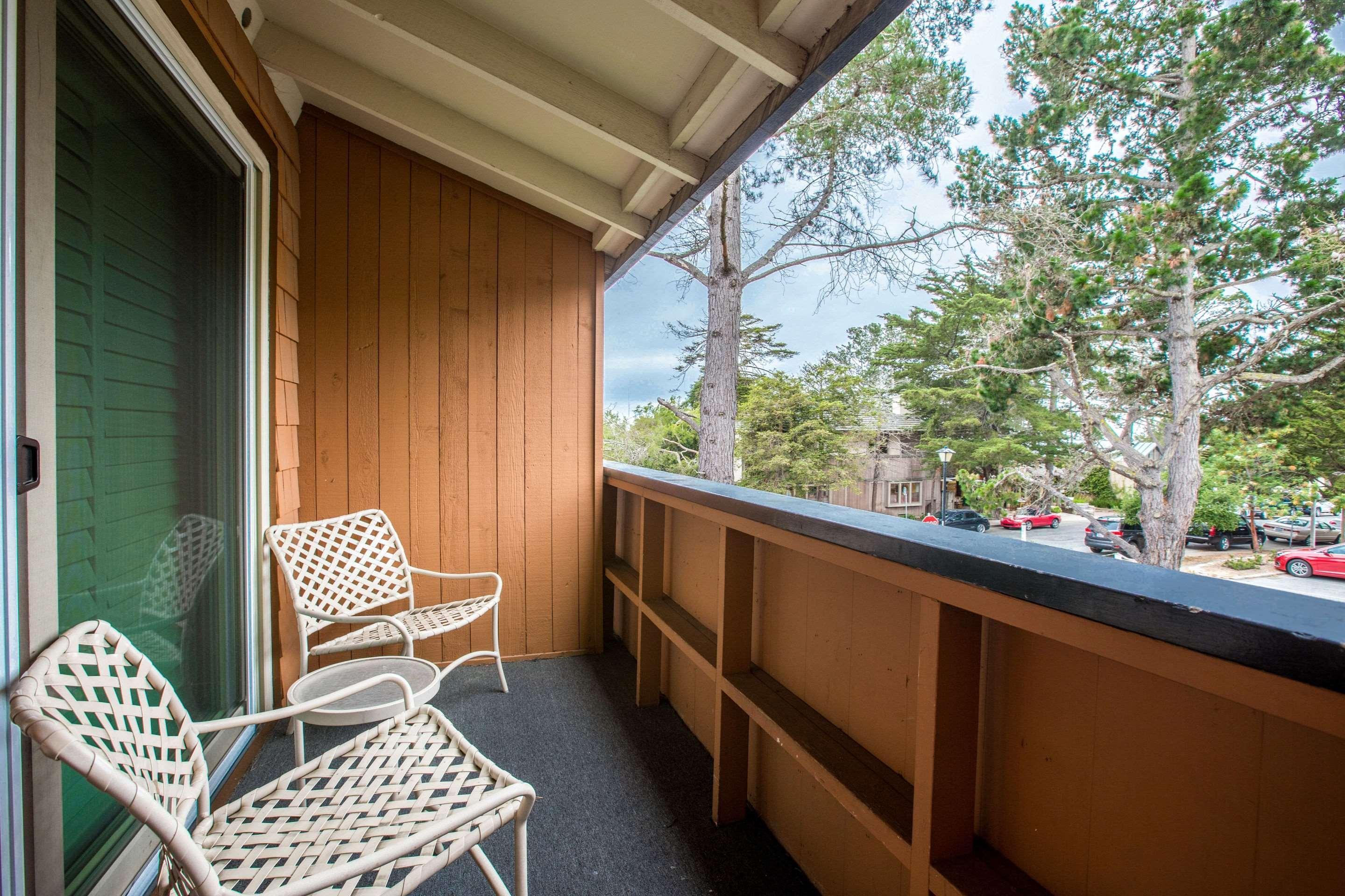 Clarion Collection Carmel Oaks Inn Bagian luar foto