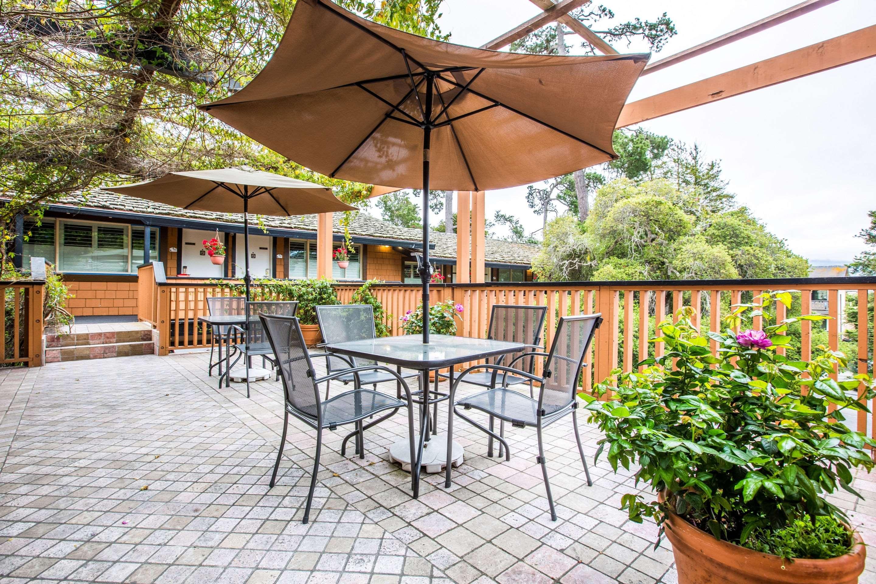 Clarion Collection Carmel Oaks Inn Bagian luar foto